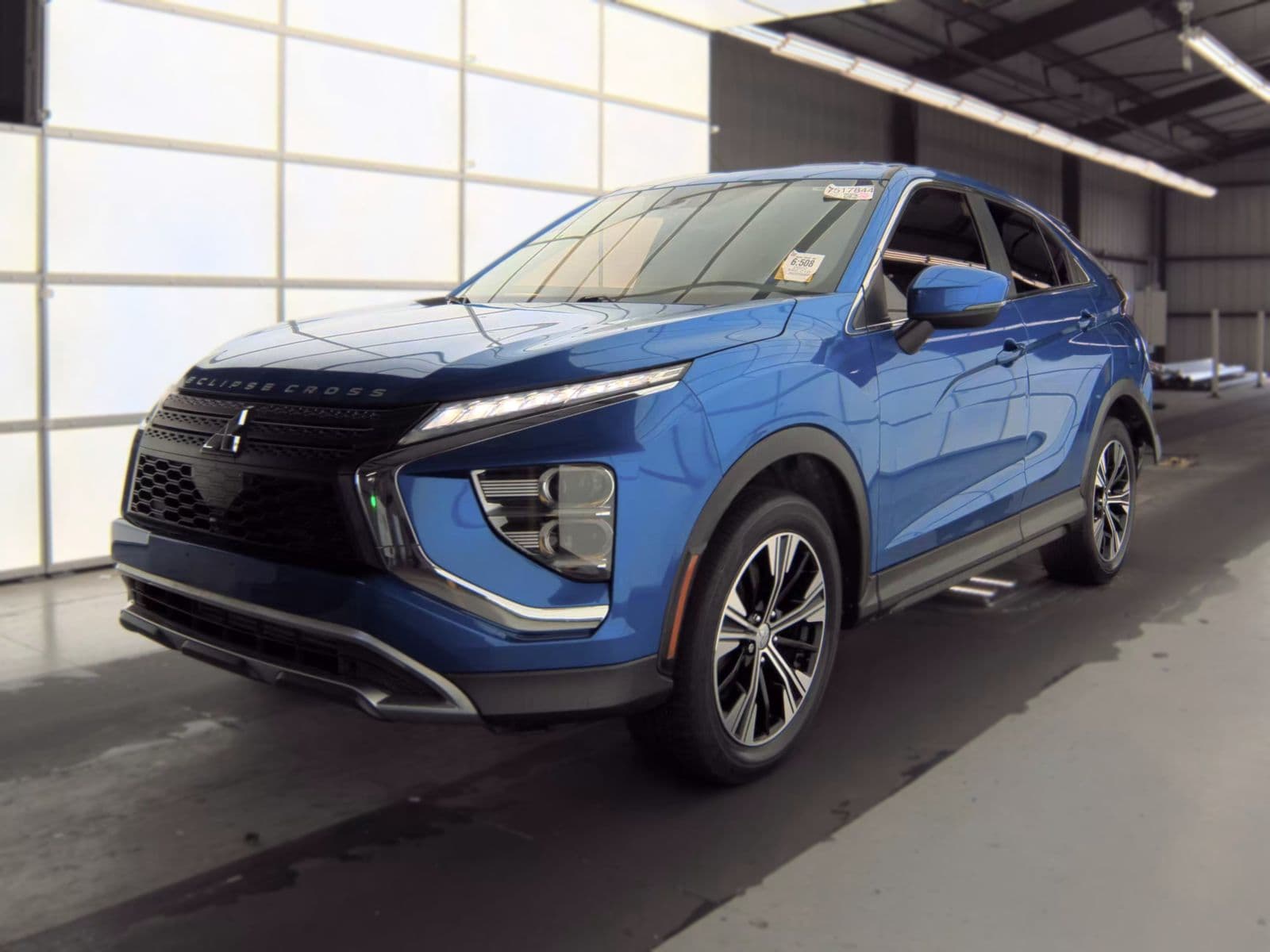 2022 MITSUBISHI ECLIPSE CROSS SE 1