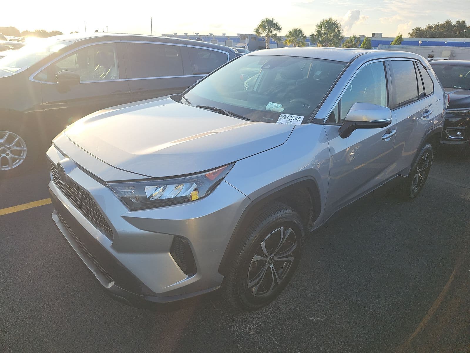 2022 TOYOTA RAV4 LE