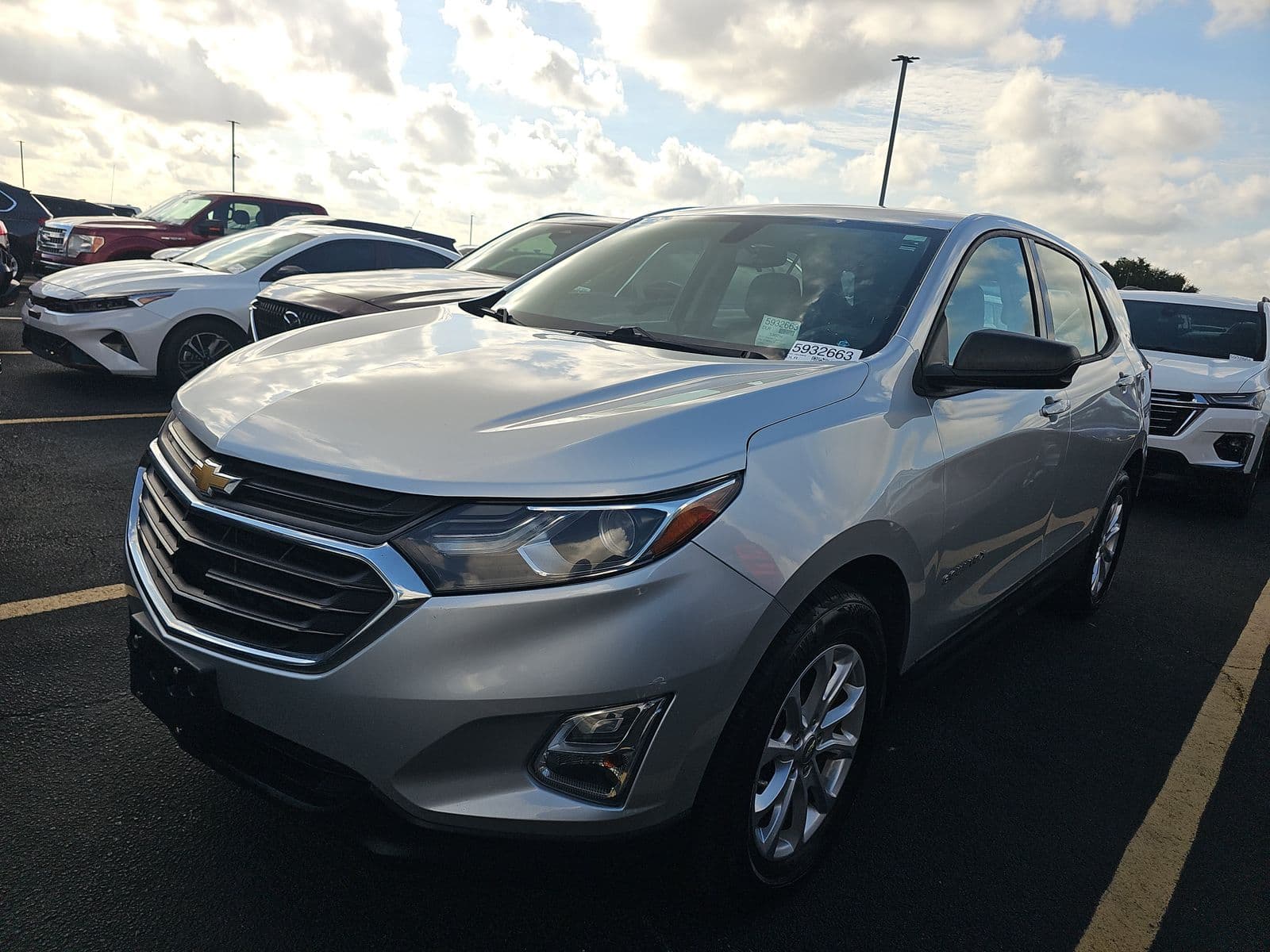 2018 CHEVROLET EQUINOX LS 1