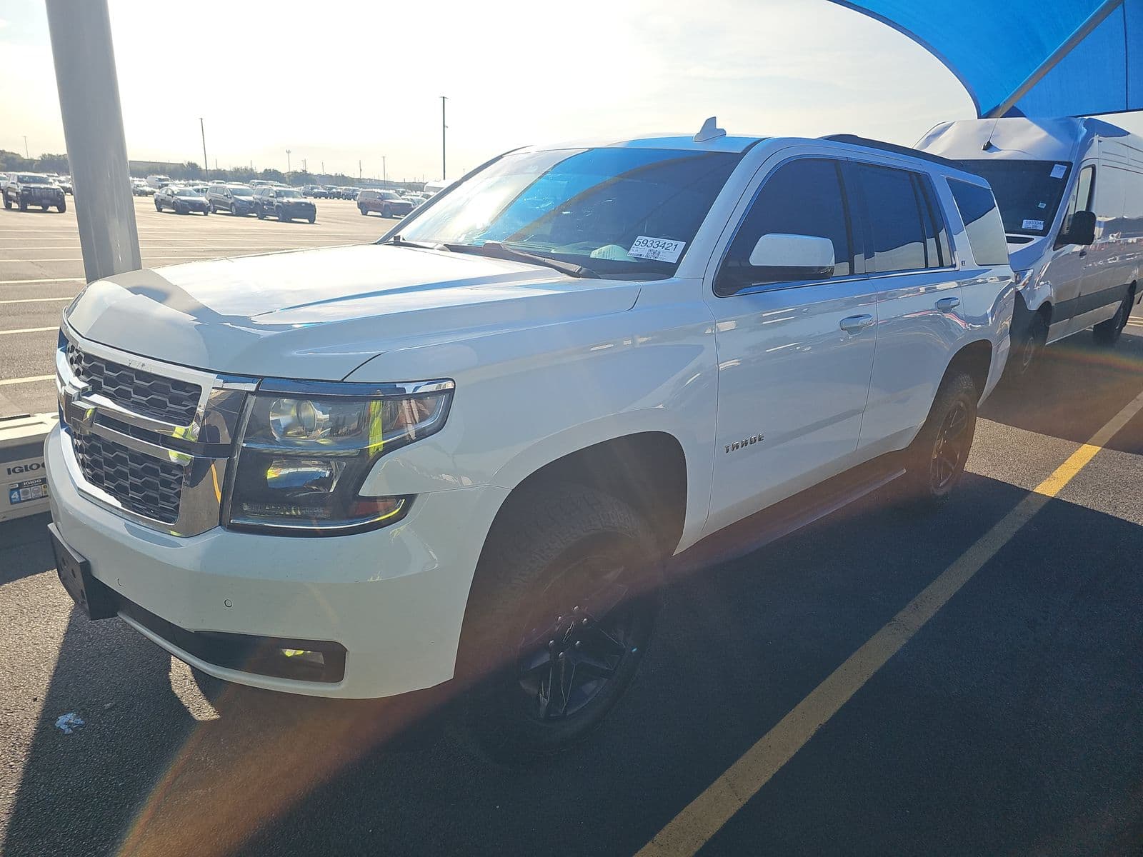 2019 CHEVROLET TAHOE LT 1