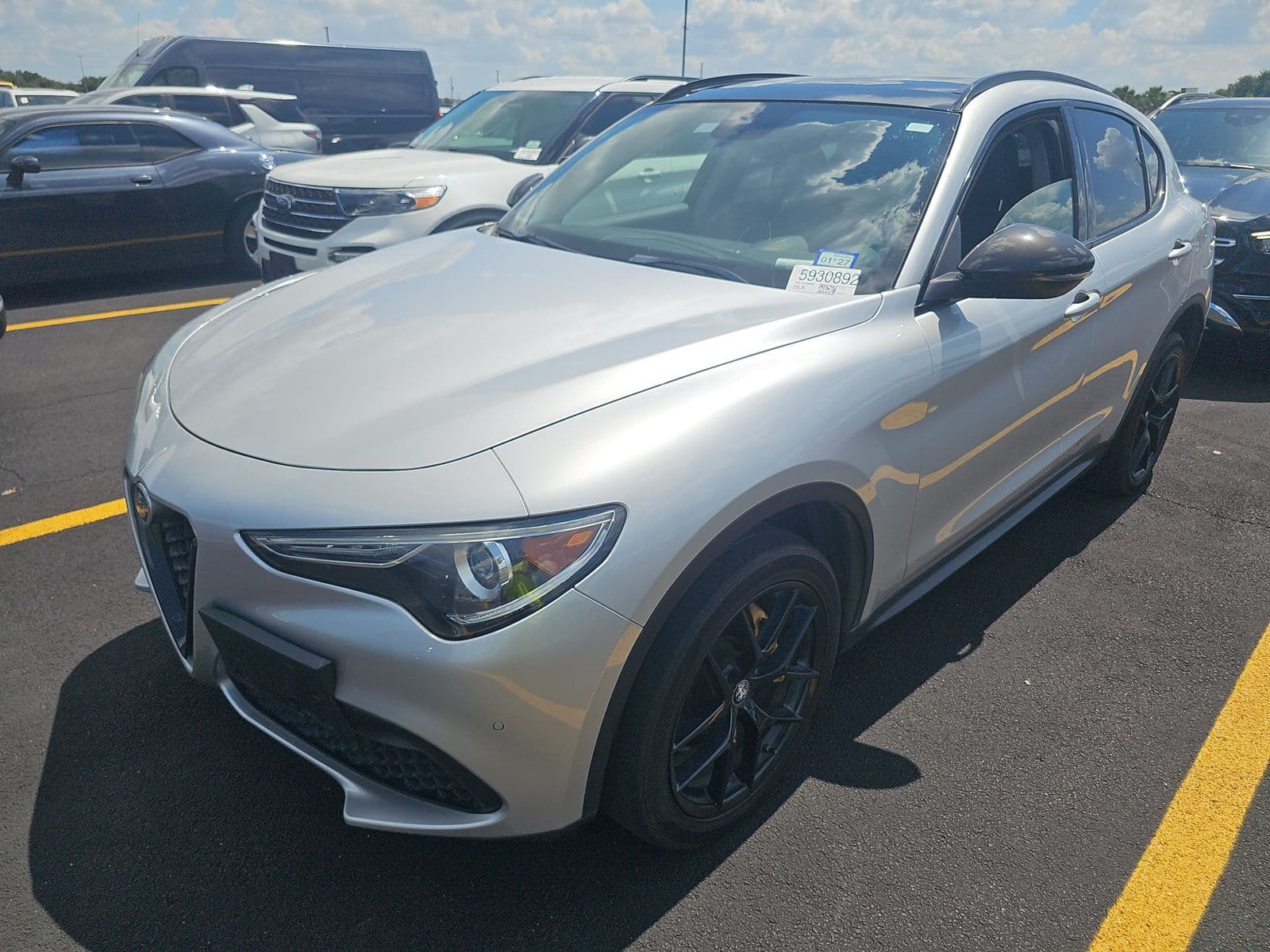 2019 ALFA ROMEO STELVIO Sport 1