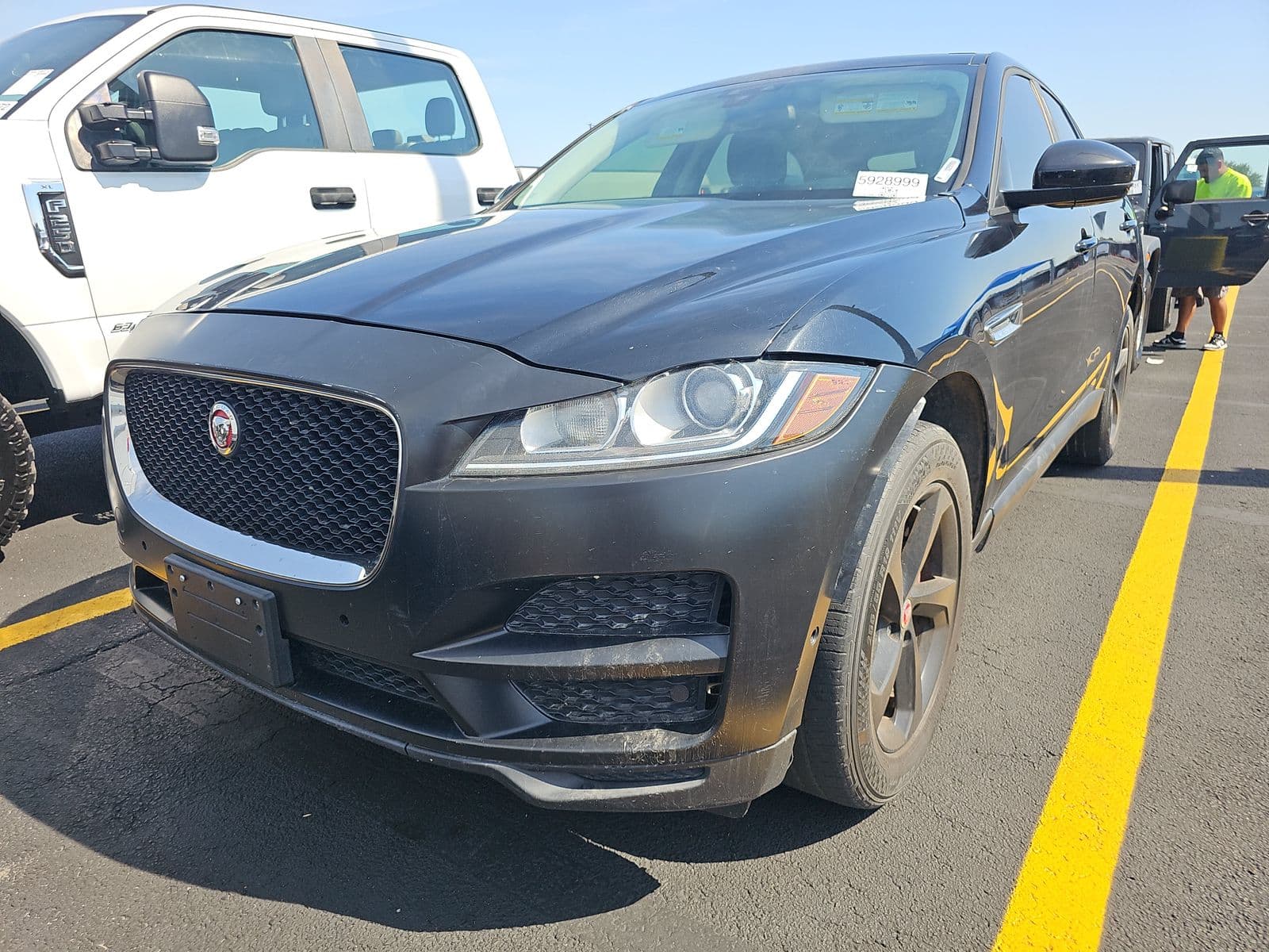 2018 JAGUAR F-PACE 30T Premium