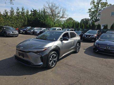 2023 TOYOTA BZ4X XLE