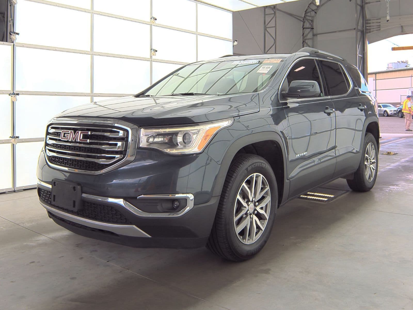 2019 GMC ACADIA SLE 1