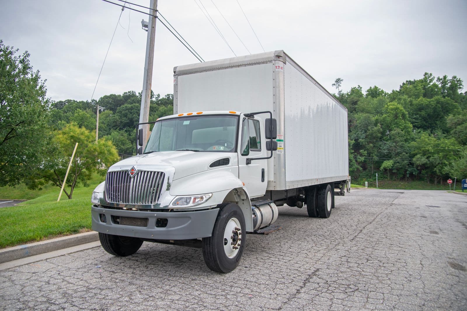 2019 INTERNATIONAL 4000 4300