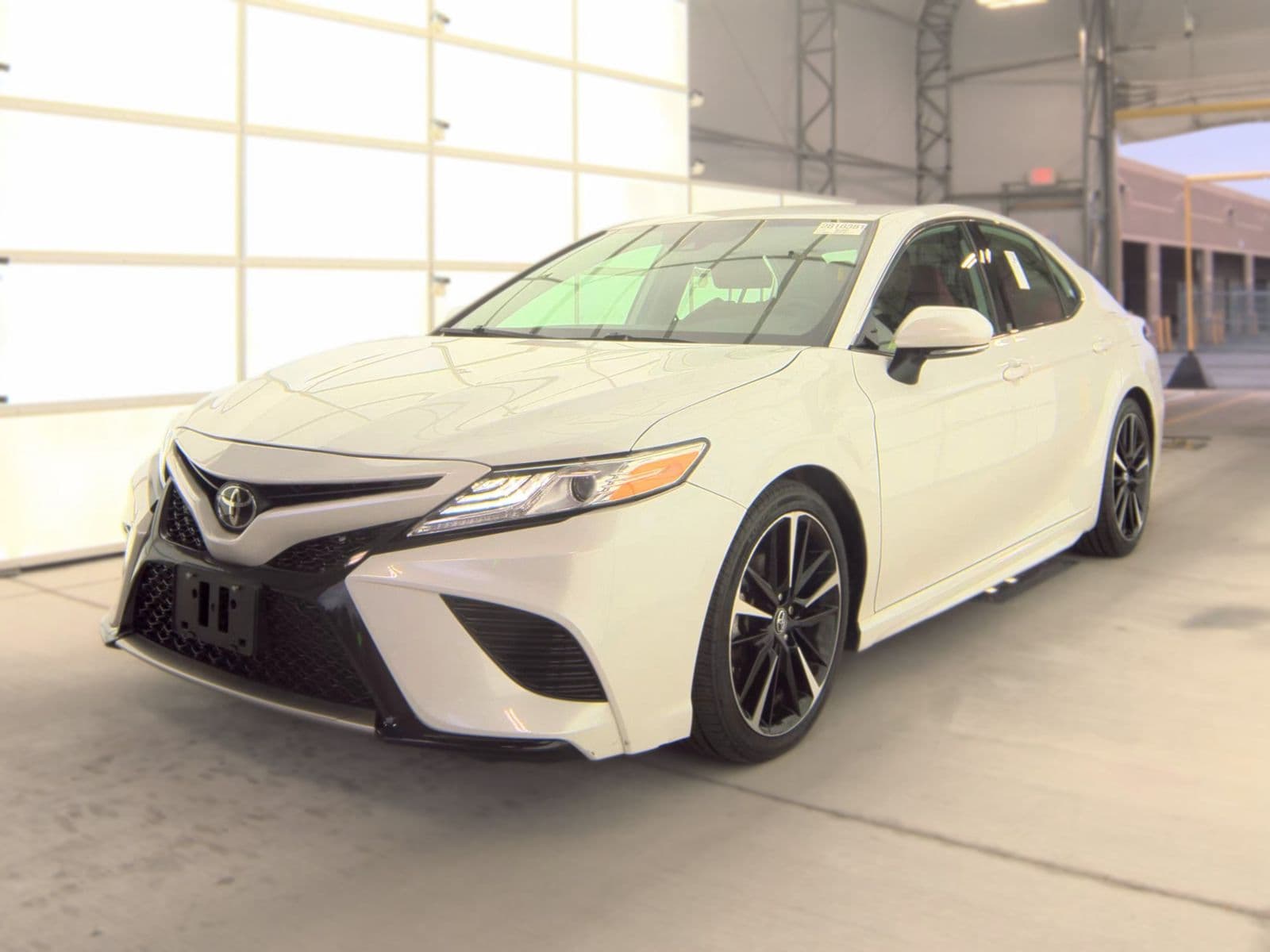 2019 TOYOTA CAMRY XSE