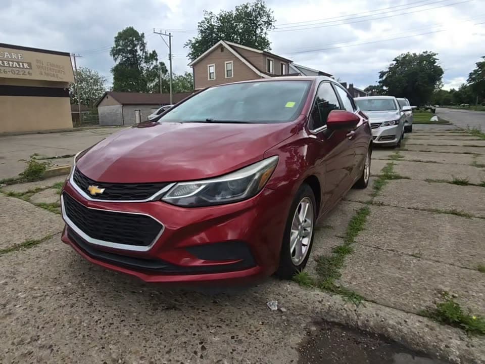 2017 CHEVROLET CRUZE LT