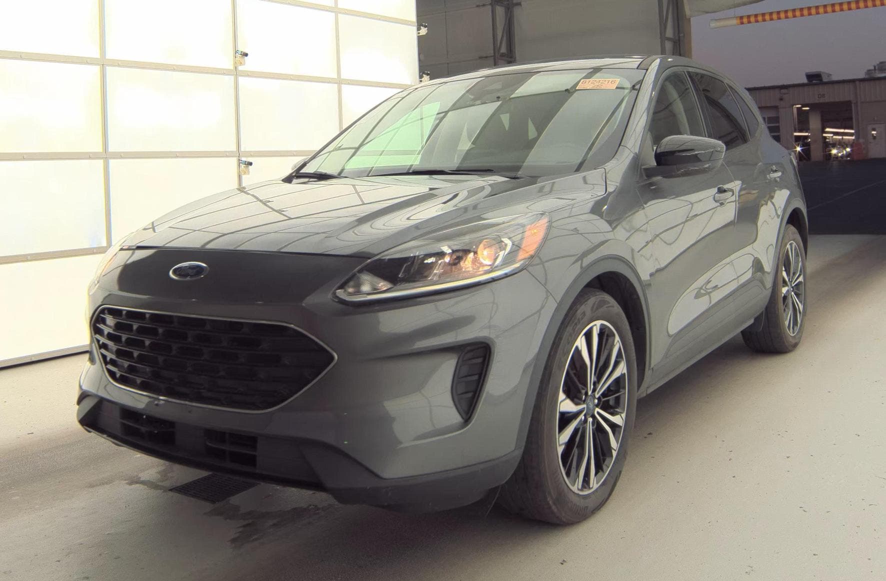 2021 FORD ESCAPE SE 1