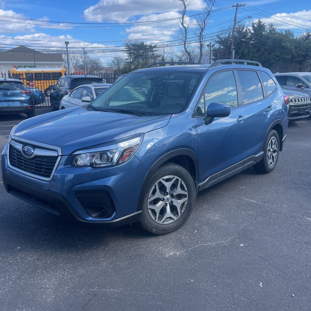 2019 SUBARU FORESTER Premium 1