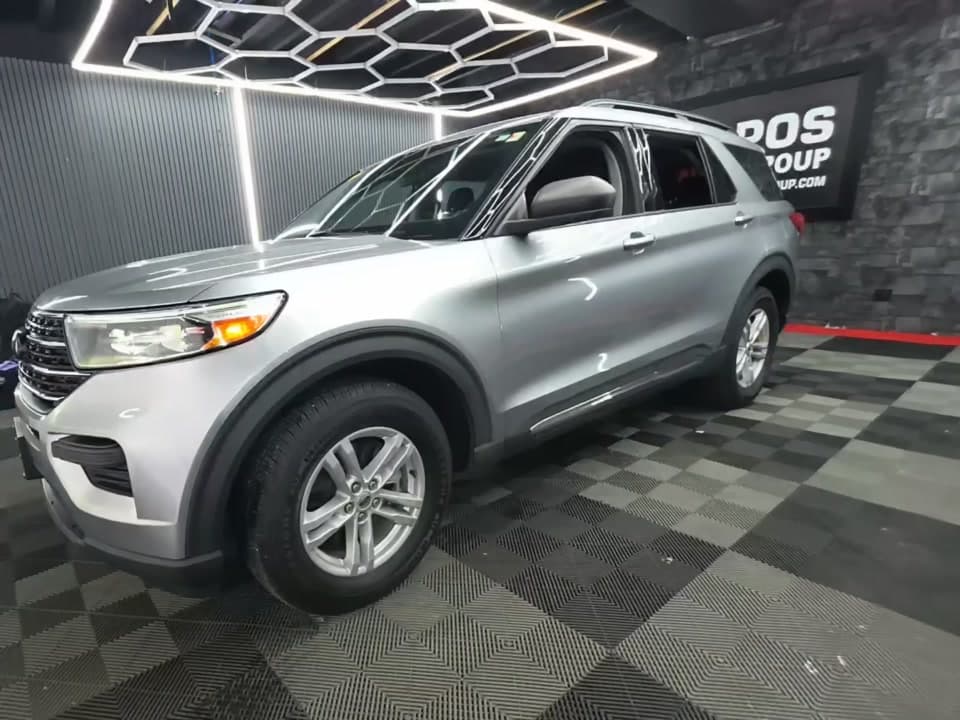 2021 FORD EXPLORER XLT 1