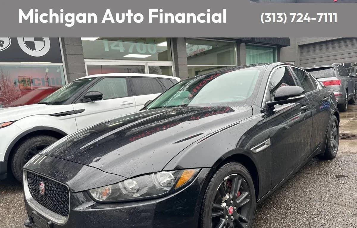 2017 JAGUAR XE 25T Premium