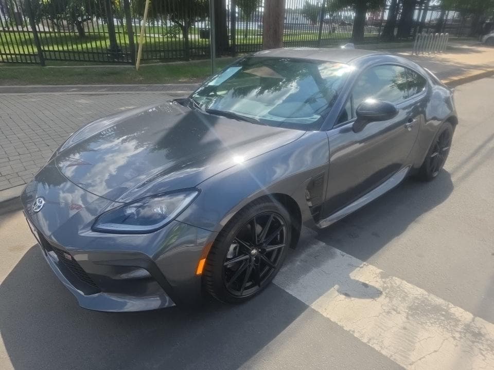 2024 TOYOTA GR86 Premium