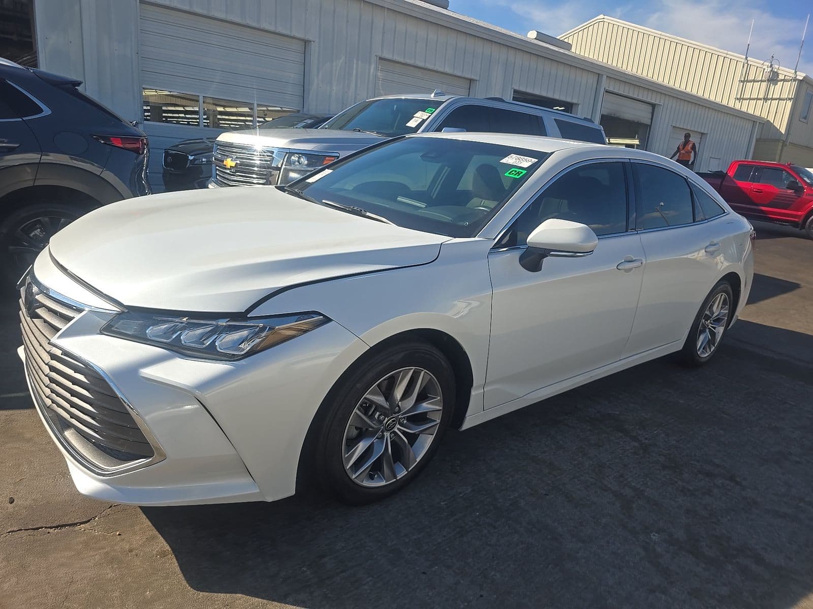 2022 TOYOTA AVALON XLE
