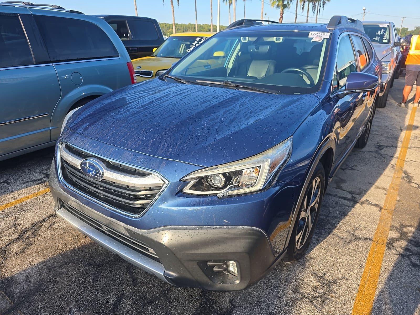 2020 SUBARU OUTBACK Limited 1