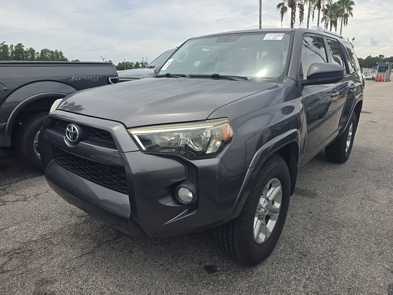 2018 TOYOTA 4RUNNER SR5