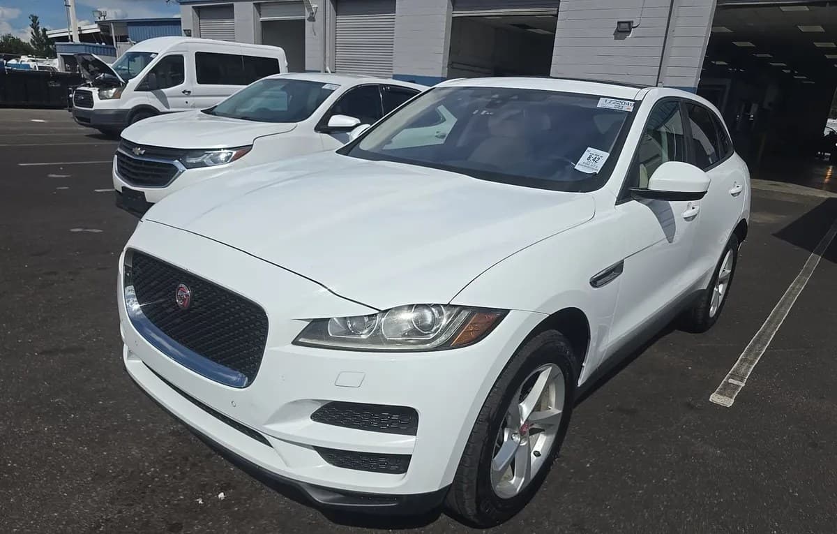 2017 JAGUAR F-PACE 20D Premium 1