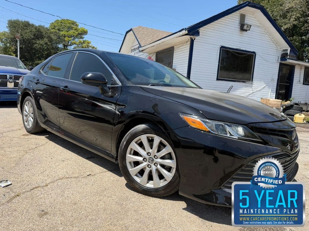 2018 TOYOTA CAMRY LE