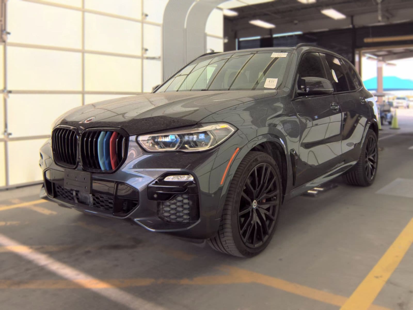 2021 BMW X5 M50i