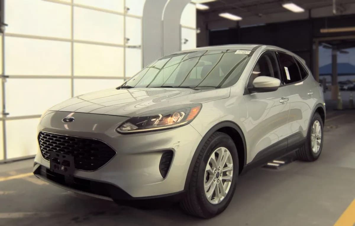 2020 FORD ESCAPE SE