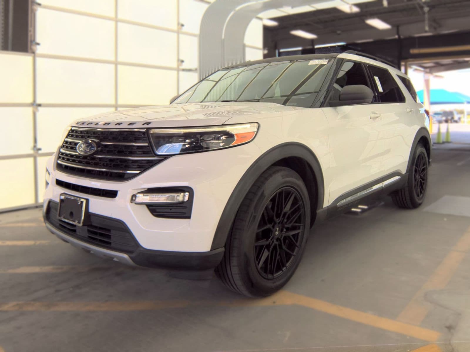 2020 FORD EXPLORER XLT 1