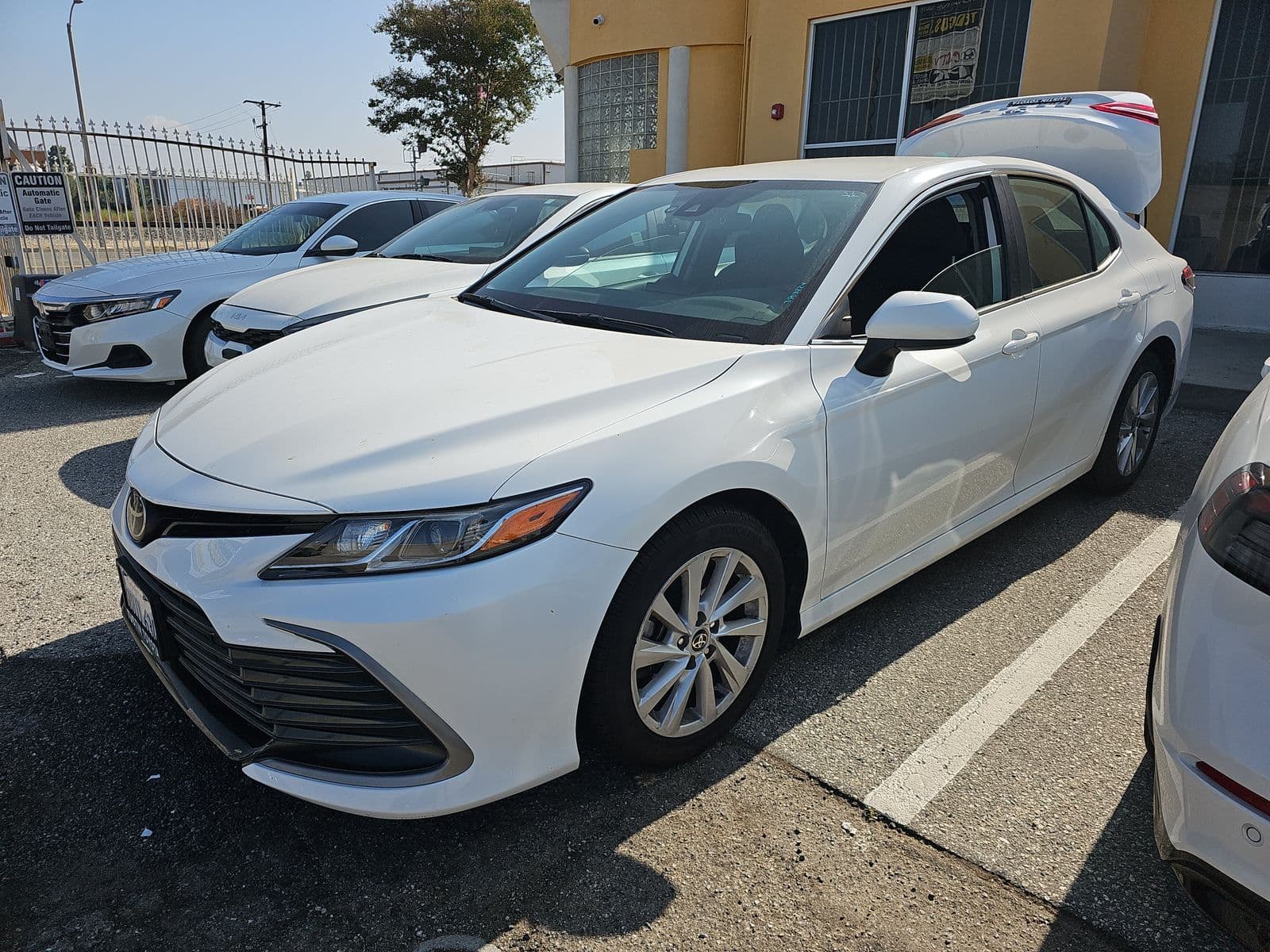 2022 TOYOTA CAMRY LE