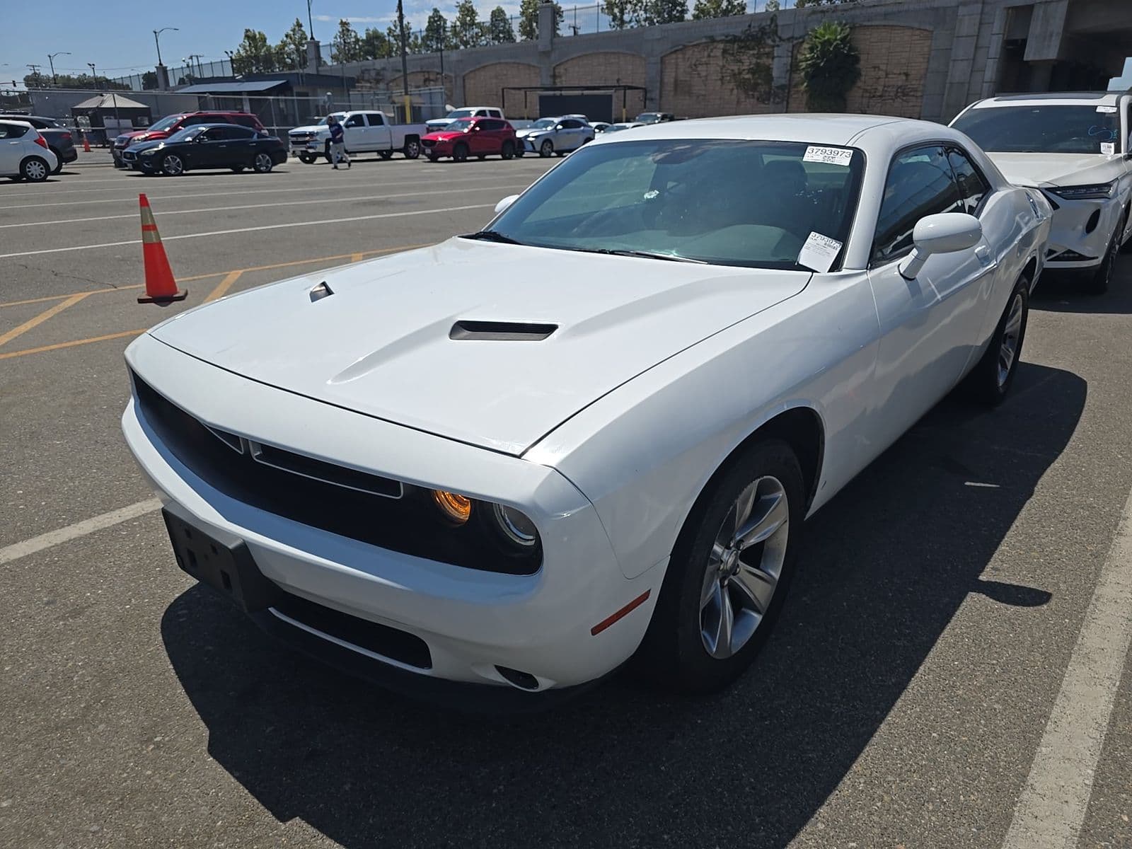 2020 DODGE CHALLENGER SXT 1