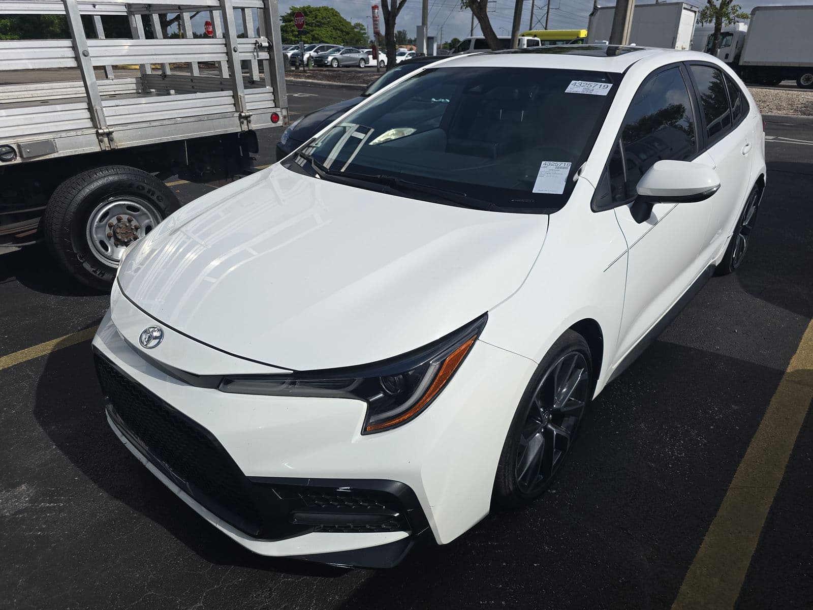 2022 TOYOTA COROLLA SE