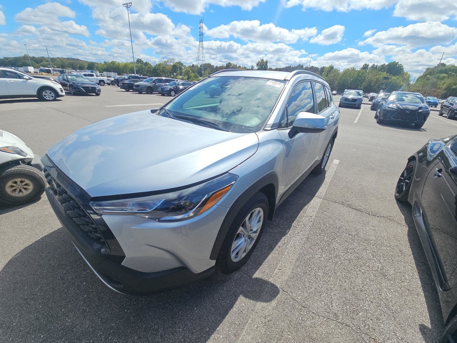 2024 TOYOTA COROLLA CROSS LE