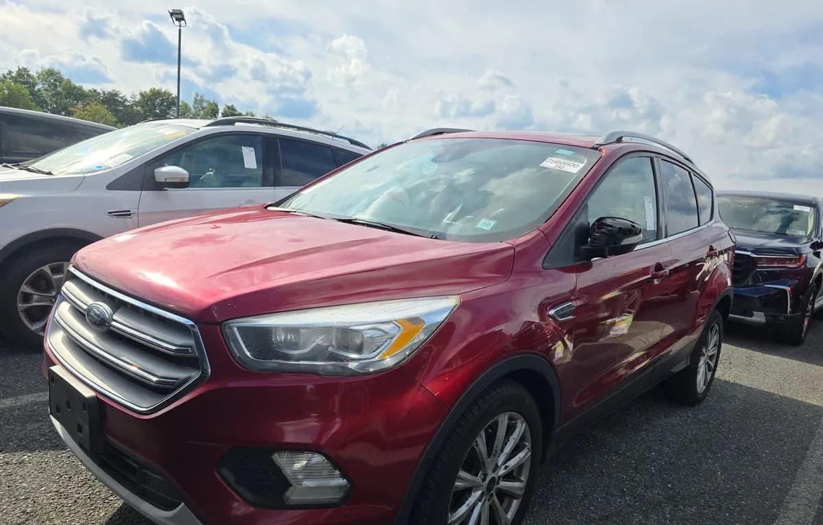 2017 FORD ESCAPE Titanium