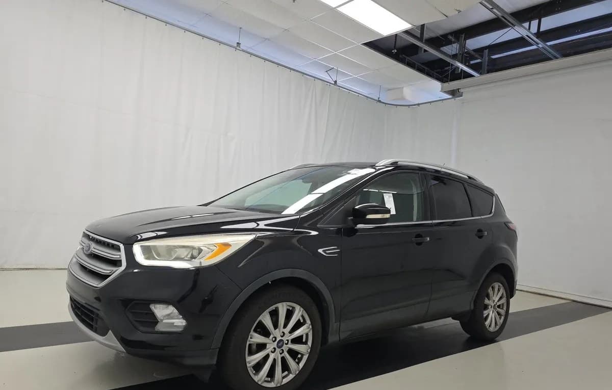 2017 FORD ESCAPE Titanium