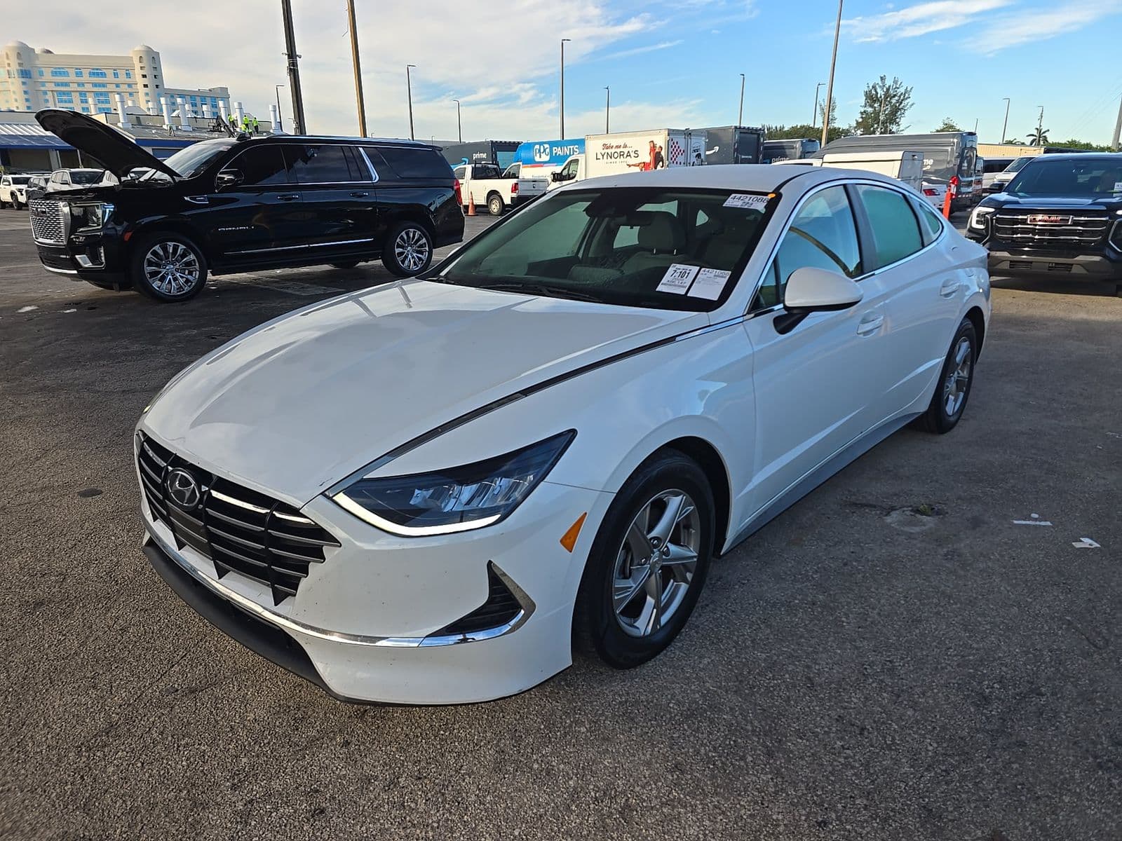 2020 HYUNDAI SONATA SE 1