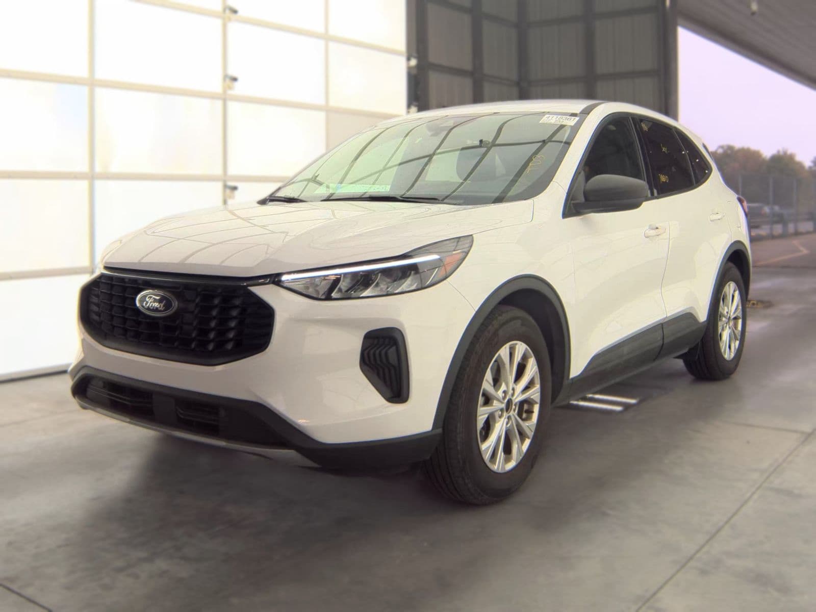 2025 FORD ESCAPE Active 1