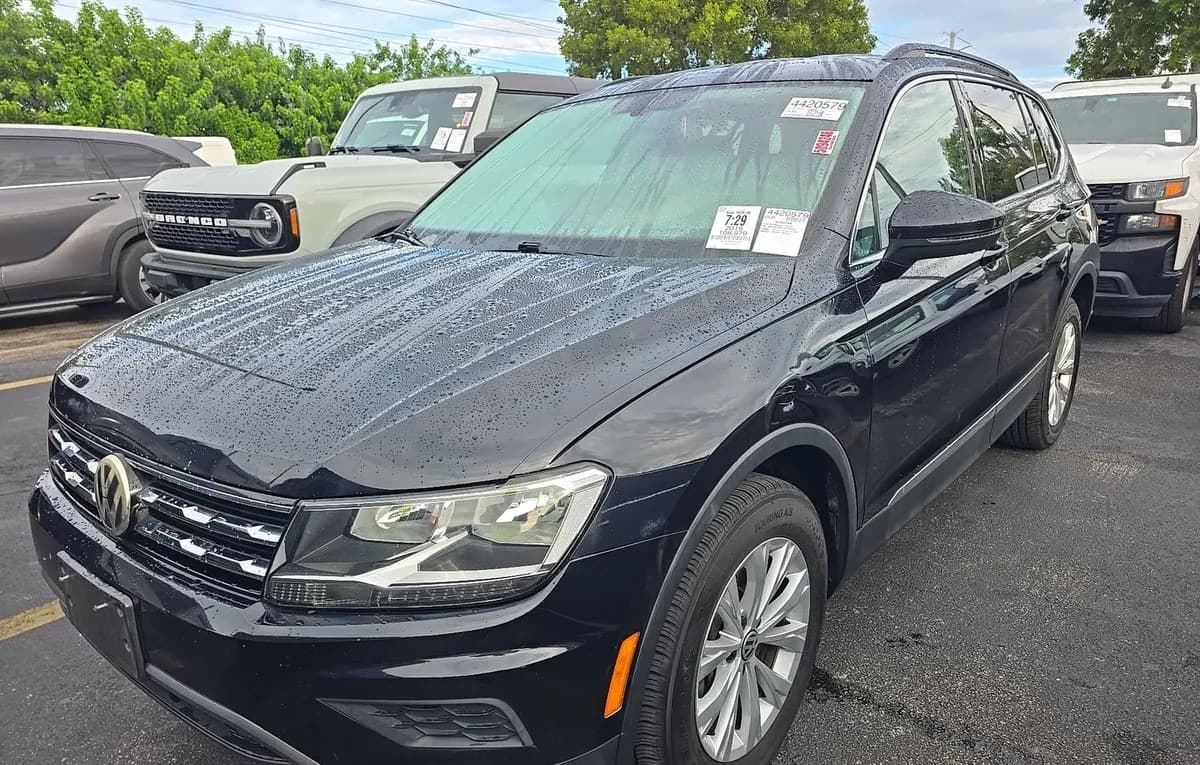 2018 VOLKSWAGEN TIGUAN 2.0T SE