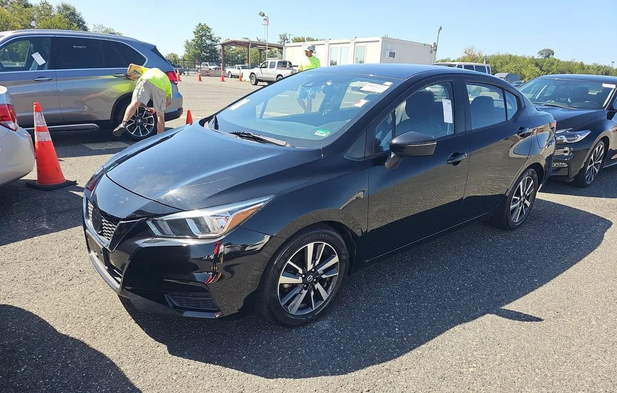 2020 NISSAN VERSA SV 1