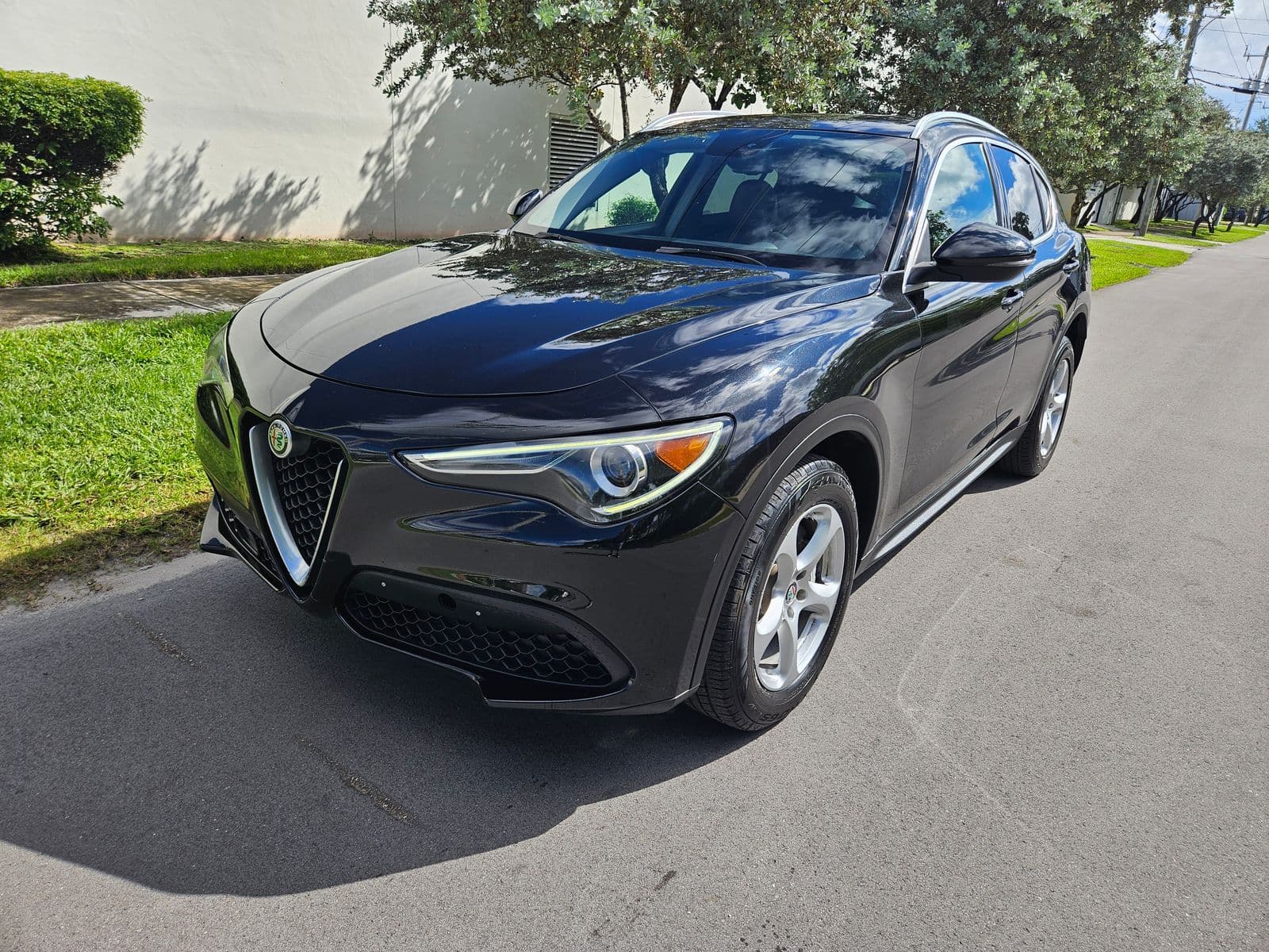 2019 ALFA ROMEO STELVIO Base 1