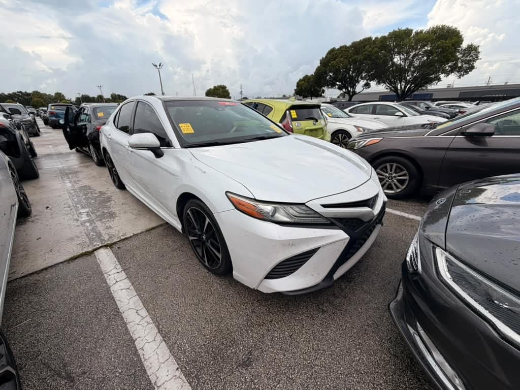 2018 TOYOTA CAMRY XSE