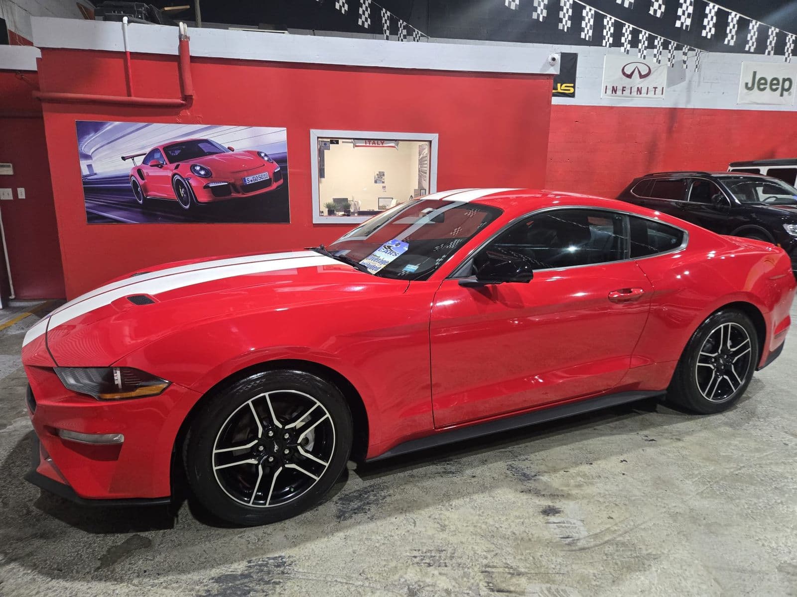 2020 FORD MUSTANG EcoBoost 1