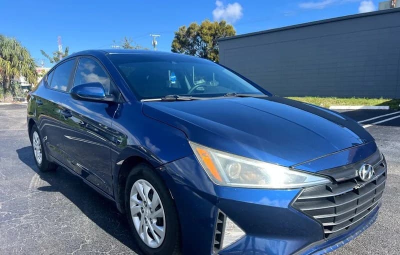 2020 HYUNDAI ELANTRA SE