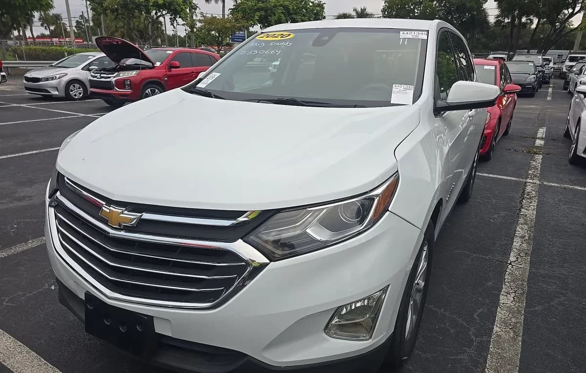 2020 CHEVROLET EQUINOX LT 1