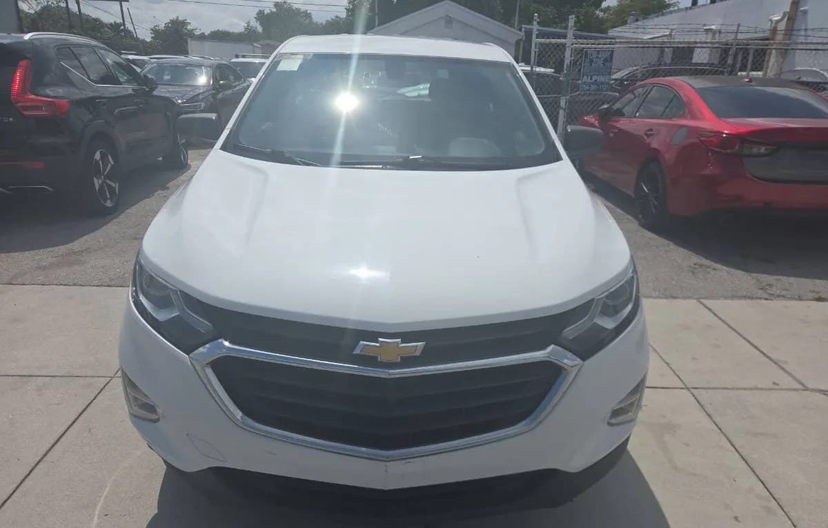 2018 CHEVROLET EQUINOX LS 1