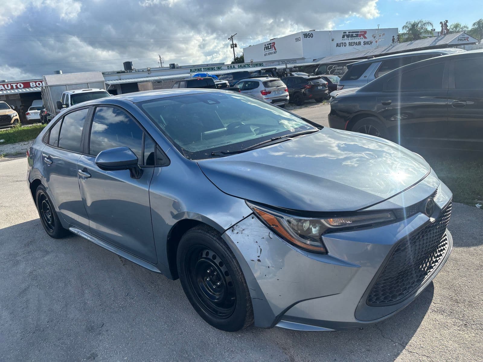 2020 TOYOTA COROLLA LE