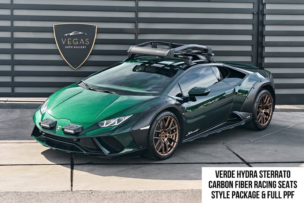 2024 LAMBORGHINI HURACAN Sterrato