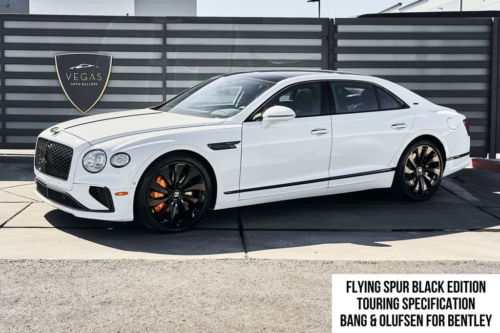 2025 BENTLEY FLYING SPUR BLACK Edition