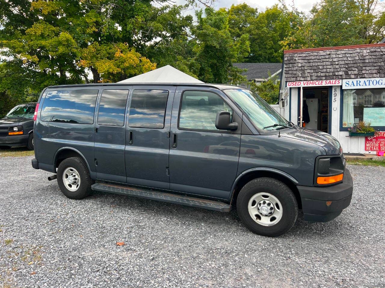 2017 CHEVROLET EXPRESS 3500 LS