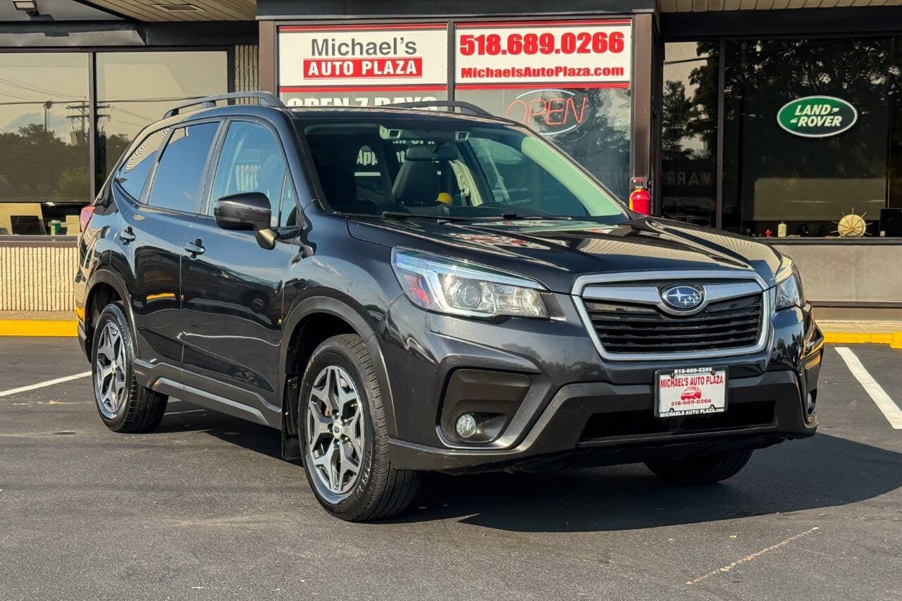 2019 SUBARU FORESTER Premium 1