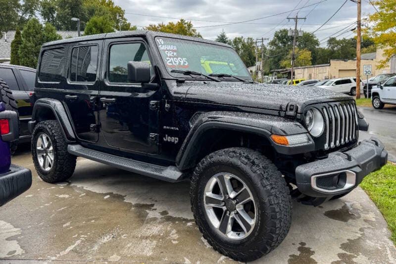 2019 JEEP WRANGLER UNLIMITED Sahara 1