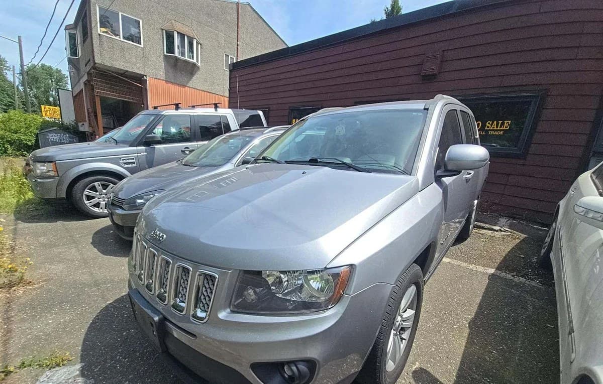 2017 JEEP COMPASS Latitude 1