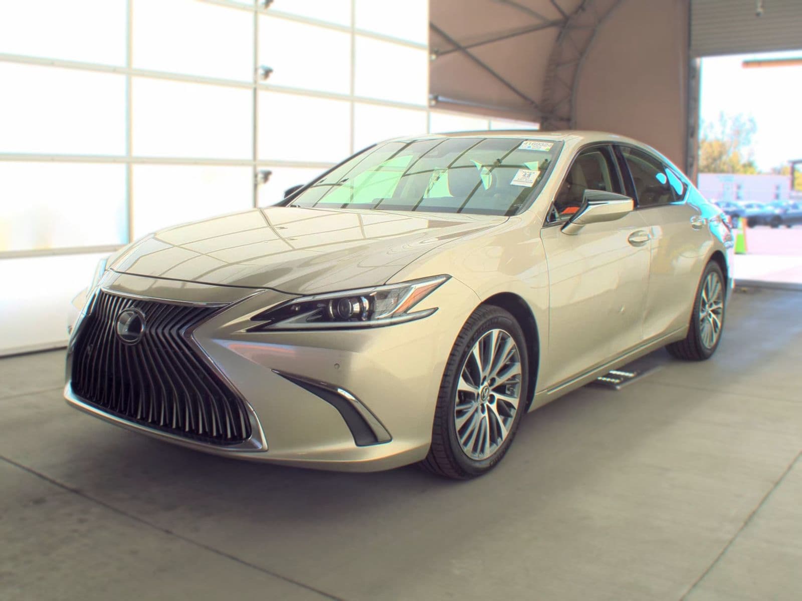 2021 LEXUS ES ES 250 1