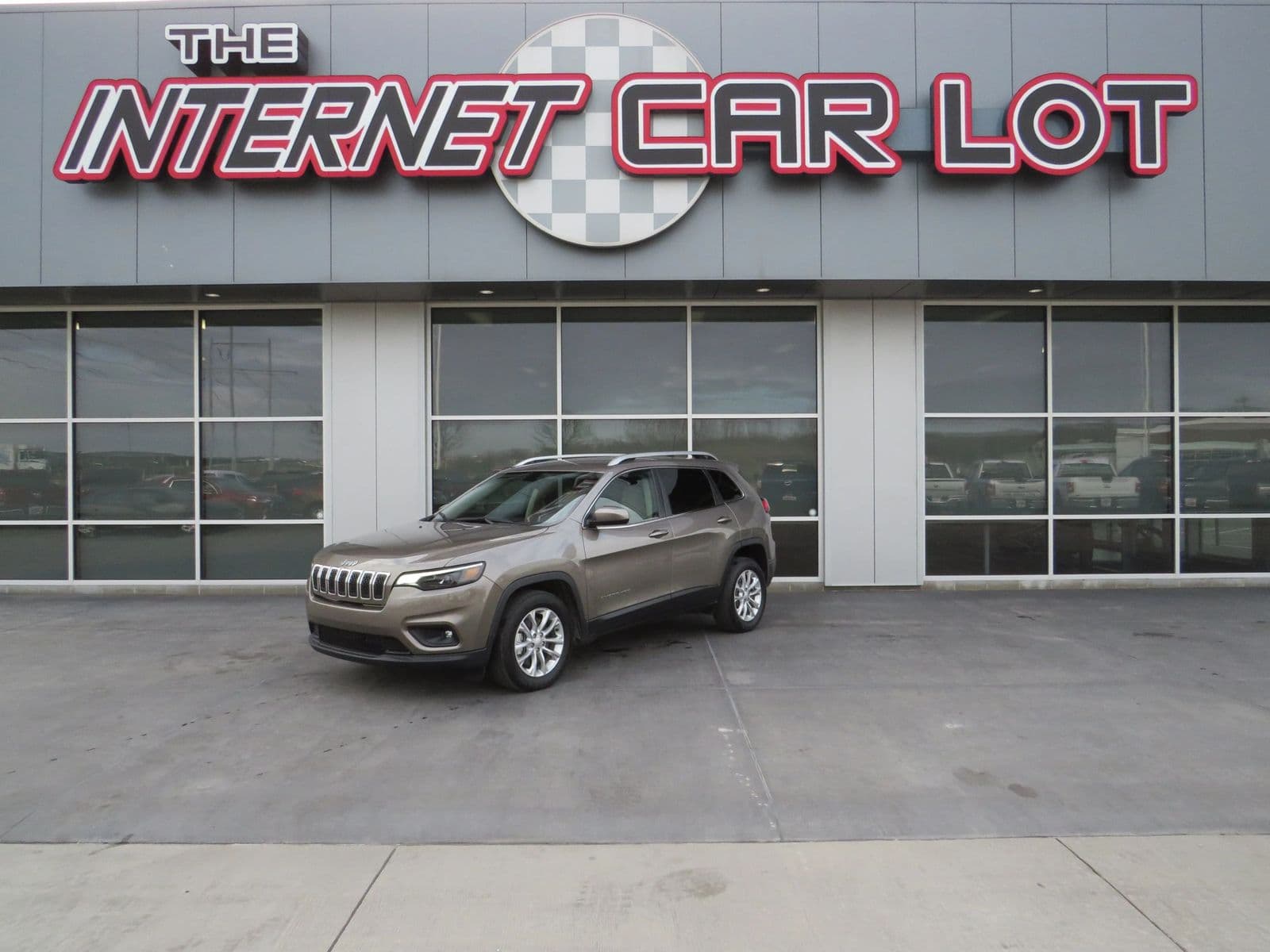 2019 JEEP CHEROKEE Latitude 1