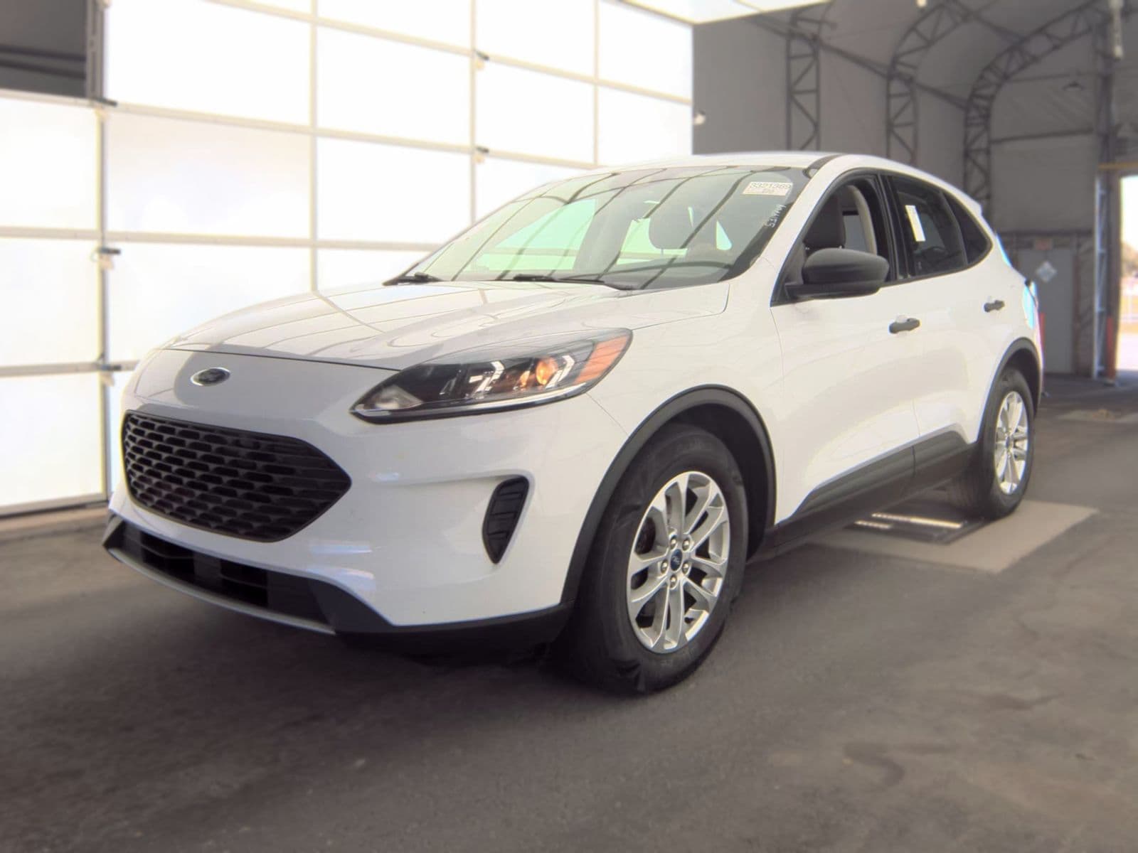2021 FORD ESCAPE S 1